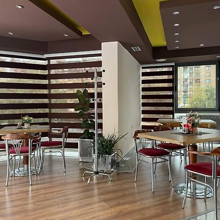 Hotel Brkic Sarajevo Airport - Free Parking 外观 照片