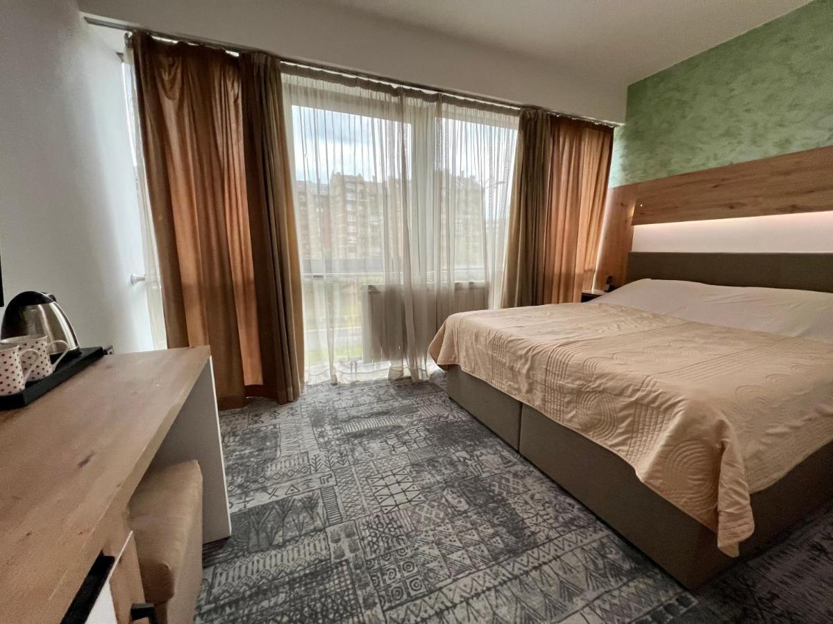 Hotel Brkic Sarajevo Airport - Free Parking 外观 照片