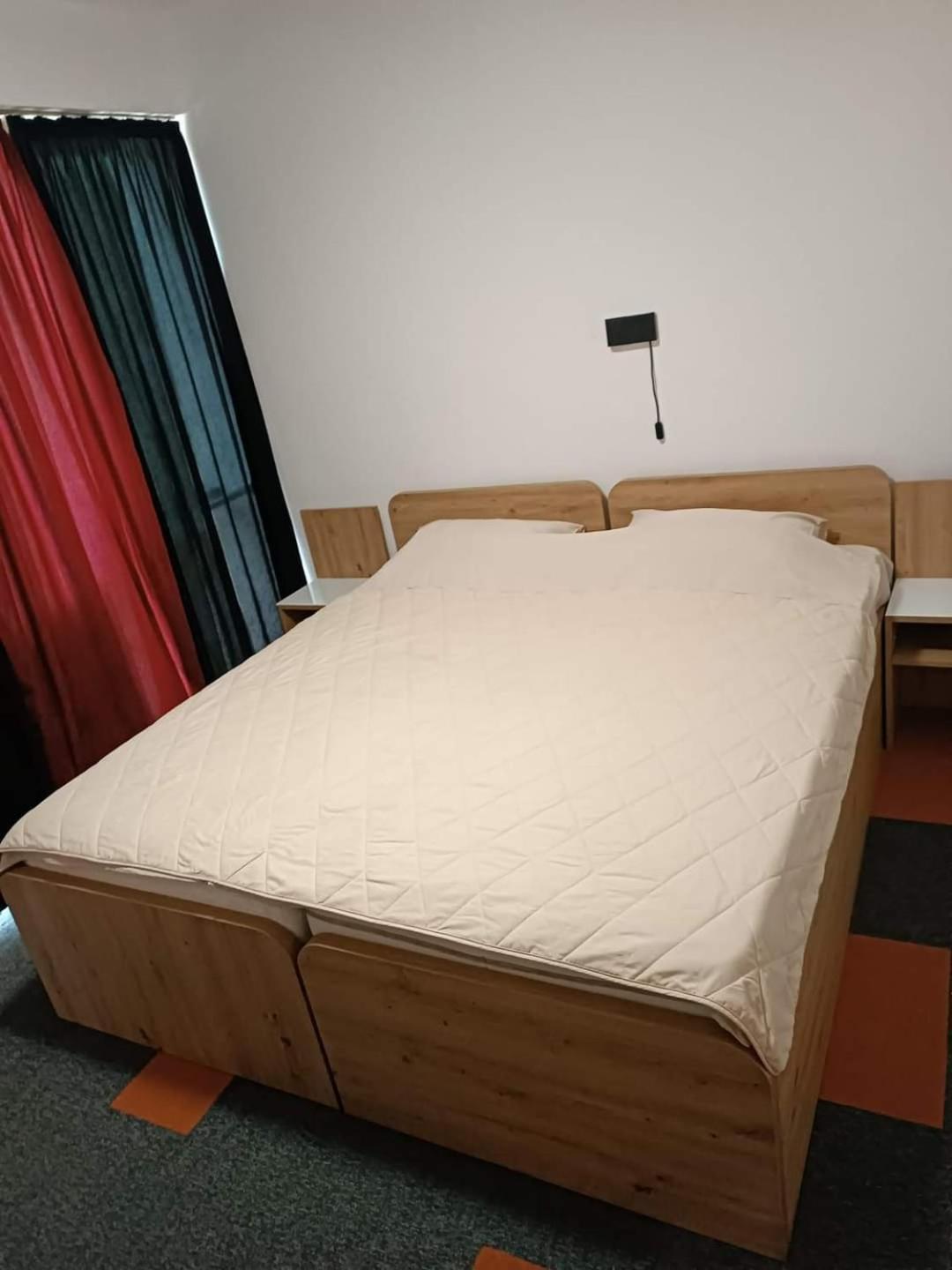 Hotel Brkic Sarajevo Airport - Free Parking 外观 照片