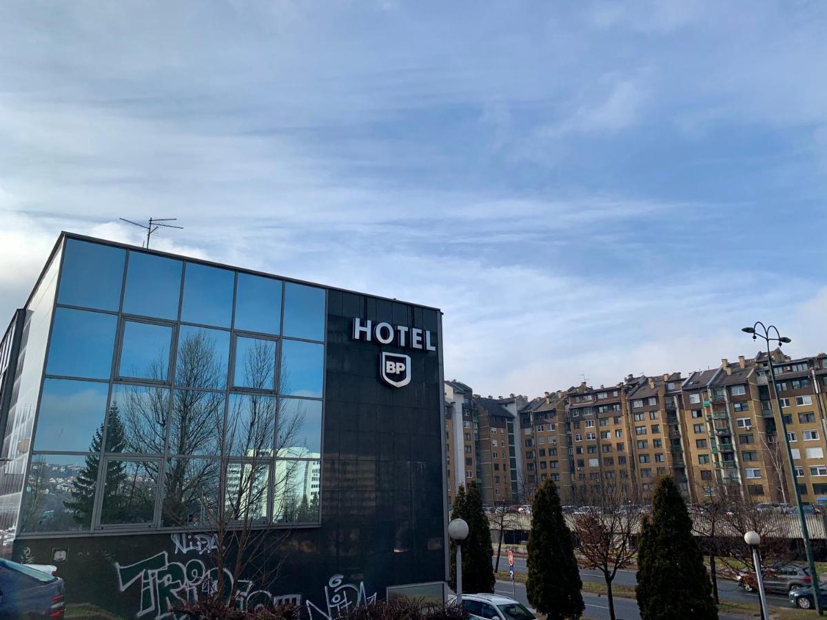 Hotel Brkic Sarajevo Airport - Free Parking 外观 照片